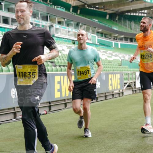13.09.2026 - 21. swb-Marathon Bremen Michael Burmester http://msf.ph/oto/10445487 13.09.2026 10:29:13 Laufen im Stadion 10162, 10170, 10183, 10189, 10200, 10218, 10223, 10253, 10267, 10270, 10293, 10294, 10316, 10329, 10334, 10348, 10381, 10393, 10421, 10426, 10452, 10467, 10508, 10525, 10537, 10538, 10544, 10585, 10594, 10655, 10709, 10734, 10739, 10761, 10763, 10764, 10770, 10814, 10825, 10827, 10835, 10840, 10876, 10910, 10917, 10923, 10966, 10993, 11005, 11007, 11018, 11035, 11058, 11087, 11092, 11109, 11170 meine-sportfotos.de