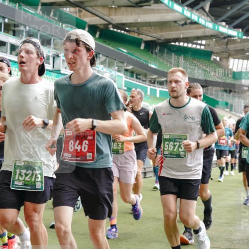 13.09.2026 - 21. swb-Marathon Bremen Michael Burmester http://msf.ph/oto/10445494 13.09.2026 13:07:59 Laufen im Stadion 132, 156, 310, 372, 489, 551, 607, 682, 716, 800, 808, 809, 831, 834, 846, 884, 911, 922, 1025, 1083, 1124, 1173, 1189, 1205, 1210, 1285, 1289, 1322, 1364, 1369, 1387, 1395, 1437, 1532, 1545, 1559, 1600, 1688, 1831, 1841, 1848, 1854, 1871, 1899, 1926, 1938, 2003, 2041, 2070, 2090, 2215, 2219, 2229, 2283, 2318, 2366, 2380, 2405, 2440, 2467, 2492, 2565, 2611, 2635, 2699, 2707, 2721, 2727, 2731, 2755, 2782, 2802, 2818, 2823, 2831, 2841, 2866, 2897, 2911, 2930, 2949, 2960 meine-sportfotos.de