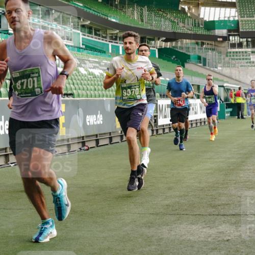 13.09.2026 - 21. swb-Marathon Bremen Michael Burmester http://msf.ph/oto/10445542 13.09.2026 12:45:59 Laufen im Stadion 195, 280, 339, 474, 508, 538, 567, 604, 697, 715, 788, 1017, 1034, 1181, 1241, 1264, 1277, 1301, 1863, 1937, 1975, 2020, 2021, 2084, 2087, 2297, 2809, 2889, 3092, 3271, 3609, 4110, 4157, 4236, 4777, 5024, 5092, 5238, 5283, 5674, 5719, 5996, 6815, 6918, 7206, 7336, 7478, 7715, 8054, 8096, 8319, 8325, 8331, 8670, 8701, 8756, 8936, 8983, 9070, 9129, 9273, 9306, 9495, 9544, 9583, 9642, 13034, 13168, 439, 1411, 1667, 1822, 1850 meine-sportfotos.de