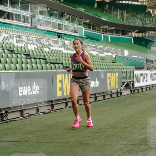 13.09.2026 - 21. swb-Marathon Bremen Michael Burmester http://msf.ph/oto/10445781 13.09.2026 12:46:13 Laufen im Stadion 195, 280, 474, 508, 538, 567, 604, 697, 788, 868, 1017, 1034, 1181, 1241, 1264, 1277, 1863, 1937, 1975, 2020, 2021, 2084, 2087, 2297, 2809, 2889, 3092, 3196, 3271, 3609, 4110, 4157, 4236, 4777, 5024, 5092, 5238, 5283, 5674, 5719, 6053, 6686, 6815, 6918, 7336, 7478, 7814, 7871, 8054, 8096, 8319, 8325, 8331, 8334, 8670, 8701, 8756, 8936, 8983, 9070, 9129, 9273, 9306, 9495, 9544, 9583, 9642, 9813, 13034, 13168, 439, 1667, 1822, 1850 meine-sportfotos.de