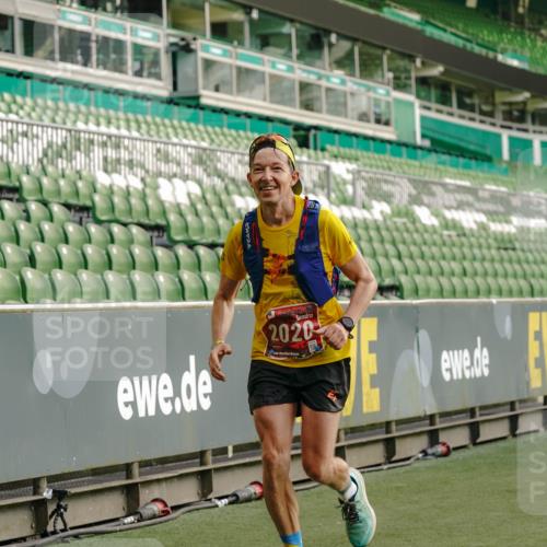 13.09.2026 - 21. swb-Marathon Bremen Michael Burmester http://msf.ph/oto/10445917 13.09.2026 12:46:17 Laufen im Stadion 195, 280, 474, 508, 538, 567, 604, 697, 788, 868, 1017, 1034, 1181, 1241, 1277, 1863, 1937, 2020, 2021, 2084, 2087, 2297, 2538, 2809, 2889, 3092, 3196, 3271, 3424, 3609, 4110, 4157, 4236, 4777, 5024, 5092, 5238, 5283, 5674, 5719, 6053, 6686, 6815, 6918, 7336, 7478, 7814, 7871, 8054, 8096, 8319, 8325, 8331, 8334, 8670, 8701, 8756, 8936, 8983, 9070, 9129, 9273, 9306, 9495, 9544, 9583, 9642, 9813, 13034, 13168, 439, 1667, 1850 meine-sportfotos.de