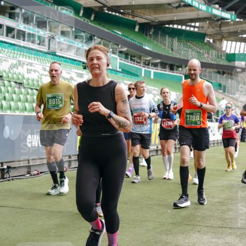 13.09.2026 - 21. swb-Marathon Bremen Michael Burmester http://msf.ph/oto/10445978 13.09.2026 13:08:07 Laufen im Stadion 132, 156, 310, 489, 551, 607, 682, 716, 800, 808, 809, 831, 834, 846, 884, 911, 922, 1025, 1124, 1173, 1189, 1210, 1285, 1289, 1322, 1364, 1369, 1387, 1395, 1398, 1532, 1559, 1600, 1688, 1831, 1841, 1854, 1871, 1899, 1926, 1938, 2003, 2041, 2070, 2090, 2215, 2219, 2229, 2283, 2318, 2366, 2380, 2405, 2413, 2440, 2467, 2492, 2565, 2611, 2635, 2699, 2707, 2721, 2727, 2731, 2755, 2782, 2802, 2818, 2823, 2831, 2841, 2866, 2897, 2911, 2930, 2949, 2960 meine-sportfotos.de
