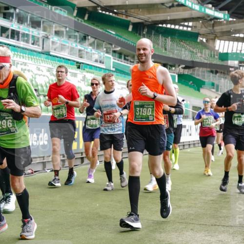 13.09.2026 - 21. swb-Marathon Bremen Michael Burmester http://msf.ph/oto/10446033 13.09.2026 13:08:08 Laufen im Stadion 132, 156, 489, 551, 607, 682, 716, 800, 808, 809, 831, 834, 846, 884, 911, 922, 1025, 1124, 1173, 1189, 1210, 1285, 1289, 1322, 1364, 1369, 1387, 1395, 1398, 1532, 1559, 1600, 1688, 1831, 1841, 1854, 1871, 1899, 1926, 1938, 2003, 2041, 2070, 2090, 2215, 2219, 2229, 2283, 2318, 2366, 2380, 2405, 2413, 2440, 2467, 2492, 2565, 2611, 2635, 2699, 2707, 2721, 2727, 2731, 2755, 2782, 2802, 2818, 2823, 2831, 2841, 2866, 2897, 2911, 2930, 2949, 2960 meine-sportfotos.de