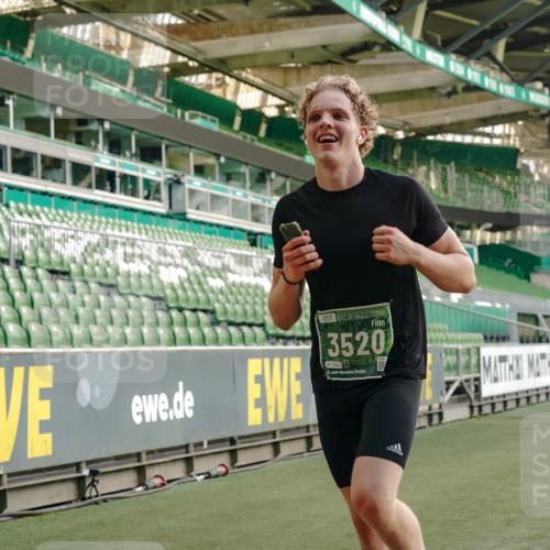 13.09.2026 - 21. swb-Marathon Bremen Michael Burmester http://msf.ph/oto/10446258 13.09.2026 12:46:28 Laufen im Stadion 195, 280, 474, 508, 538, 567, 604, 697, 788, 868, 1017, 1034, 1181, 1241, 1277, 1554, 1863, 2020, 2021, 2084, 2087, 2297, 2538, 2809, 2889, 3092, 3118, 3196, 3271, 3424, 3520, 3609, 4110, 4157, 4236, 4239, 4729, 4777, 4808, 5024, 5092, 5238, 5283, 5674, 5719, 5725, 6053, 6686, 6815, 6918, 7102, 7336, 7478, 7814, 7871, 8054, 8096, 8319, 8325, 8331, 8334, 8670, 8701, 8756, 8936, 8983, 9061, 9070, 9129, 9273, 9306, 9495, 9544, 9583, 9642, 9813, 13034, 439, 1667, 1850 meine-sportfotos.de