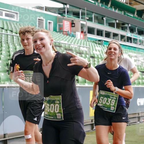 13.09.2026 - 21. swb-Marathon Bremen Michael Burmester http://msf.ph/oto/10446399 13.09.2026 13:08:13 Laufen im Stadion 132, 156, 489, 551, 607, 682, 716, 800, 808, 809, 834, 846, 884, 911, 922, 1025, 1124, 1150, 1173, 1189, 1210, 1285, 1289, 1322, 1364, 1369, 1387, 1395, 1398, 1532, 1559, 1600, 1688, 1831, 1841, 1854, 1871, 1880, 1899, 1926, 1938, 2003, 2041, 2070, 2090, 2215, 2219, 2229, 2283, 2318, 2366, 2380, 2405, 2413, 2440, 2467, 2492, 2565, 2611, 2635, 2692, 2699, 2721, 2727, 2731, 2755, 2782, 2802, 2818, 2823, 2831, 2841, 2866, 2897, 2911, 2930, 2949, 2960 meine-sportfotos.de