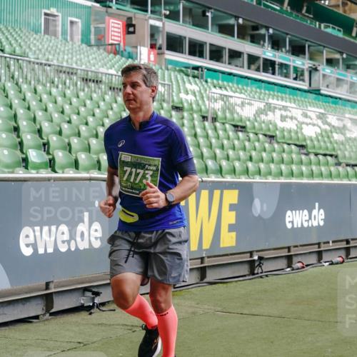 13.09.2026 - 21. swb-Marathon Bremen Michael Burmester http://msf.ph/oto/10446479 13.09.2026 13:08:15 Laufen im Stadion 132, 156, 489, 551, 607, 682, 716, 800, 808, 809, 834, 846, 884, 911, 922, 1025, 1124, 1150, 1173, 1189, 1210, 1285, 1289, 1322, 1364, 1369, 1387, 1395, 1398, 1532, 1559, 1600, 1688, 1831, 1841, 1854, 1871, 1880, 1899, 1926, 1938, 2003, 2041, 2070, 2090, 2215, 2219, 2229, 2283, 2318, 2366, 2380, 2405, 2413, 2440, 2467, 2492, 2565, 2611, 2635, 2692, 2699, 2721, 2727, 2731, 2755, 2782, 2802, 2818, 2823, 2831, 2841, 2866, 2897, 2911, 2930, 2949, 2960 meine-sportfotos.de