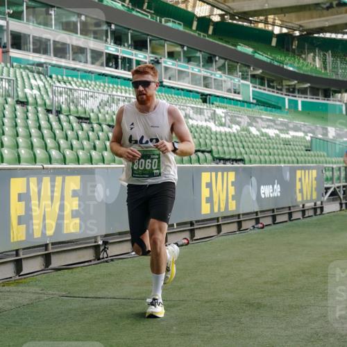 13.09.2026 - 21. swb-Marathon Bremen Michael Burmester http://msf.ph/oto/10446718 13.09.2026 12:46:41 Laufen im Stadion 195, 474, 508, 538, 567, 604, 621, 697, 788, 868, 1017, 1034, 1181, 1241, 1277, 1554, 1863, 2021, 2084, 2087, 2297, 2538, 2646, 2809, 2889, 3118, 3196, 3284, 3297, 3424, 3520, 4025, 4110, 4157, 4236, 4239, 4729, 4777, 4808, 5024, 5238, 5283, 5674, 5719, 5725, 5976, 6053, 6686, 6815, 6918, 7102, 7336, 7478, 7814, 7871, 8054, 8060, 8096, 8319, 8325, 8331, 8334, 8670, 8701, 8756, 8936, 8983, 9061, 9070, 9273, 9306, 9495, 9544, 9642, 9689, 9813, 9918, 13034, 439 meine-sportfotos.de