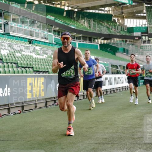 13.09.2026 - 21. swb-Marathon Bremen Michael Burmester http://msf.ph/oto/10446746 13.09.2026 12:46:42 Laufen im Stadion 195, 474, 508, 538, 567, 604, 621, 697, 788, 868, 1017, 1034, 1181, 1241, 1277, 1554, 1863, 2021, 2084, 2087, 2297, 2538, 2646, 2809, 2889, 3118, 3196, 3284, 3297, 3424, 3520, 4025, 4110, 4157, 4236, 4239, 4729, 4777, 4808, 4992, 5024, 5238, 5283, 5674, 5719, 5725, 5976, 6053, 6686, 6815, 6918, 7102, 7336, 7478, 7814, 7871, 8054, 8060, 8096, 8319, 8325, 8331, 8334, 8670, 8701, 8756, 8936, 8983, 9061, 9070, 9273, 9306, 9495, 9544, 9642, 9689, 9813, 9918, 13034, 439 meine-sportfotos.de