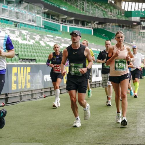 13.09.2026 - 21. swb-Marathon Bremen Michael Burmester http://msf.ph/oto/10446940 13.09.2026 13:08:24 Laufen im Stadion 132, 156, 489, 549, 551, 607, 625, 682, 716, 800, 808, 809, 834, 846, 884, 911, 922, 1025, 1124, 1150, 1173, 1189, 1210, 1285, 1289, 1322, 1364, 1387, 1395, 1398, 1532, 1559, 1600, 1688, 1831, 1841, 1854, 1871, 1880, 1899, 1926, 1938, 2003, 2041, 2070, 2215, 2219, 2229, 2243, 2283, 2318, 2366, 2380, 2405, 2413, 2429, 2441, 2467, 2492, 2565, 2611, 2635, 2692, 2699, 2721, 2727, 2731, 2755, 2782, 2802, 2818, 2823, 2831, 2841, 2866, 2897, 2911, 2930, 2941, 2949, 2960, 3327 meine-sportfotos.de