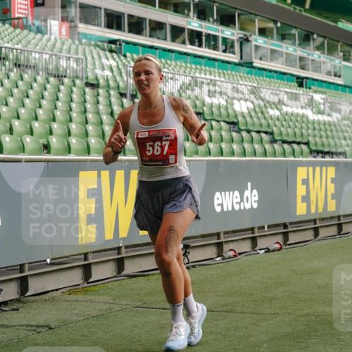 13.09.2026 - 21. swb-Marathon Bremen Michael Burmester http://msf.ph/oto/10447691 13.09.2026 12:47:10 Laufen im Stadion 195, 384, 538, 567, 604, 621, 697, 868, 1034, 1181, 1241, 1554, 1863, 2021, 2084, 2087, 2266, 2297, 2538, 2646, 2809, 2889, 2956, 3118, 3196, 3242, 3284, 3297, 3424, 3466, 3520, 3794, 4025, 4236, 4239, 4614, 4729, 4777, 4808, 4992, 5024, 5238, 5283, 5674, 5719, 5725, 5803, 5976, 6025, 6053, 6686, 6708, 6784, 6815, 7102, 7336, 7538, 7814, 7871, 8060, 8319, 8325, 8331, 8334, 8611, 8621, 8670, 8701, 8756, 8980, 8983, 9061, 9273, 9495, 9544, 9689, 9813, 9918, 13034, 439 meine-sportfotos.de
