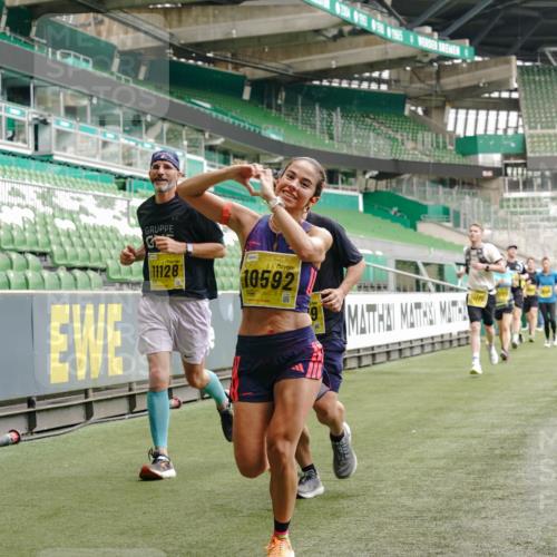 13.09.2026 - 21. swb-Marathon Bremen Michael Burmester http://msf.ph/oto/10447838 13.09.2026 10:30:02 Laufen im Stadion 10162, 10170, 10174, 10183, 10193, 10200, 10218, 10233, 10253, 10267, 10281, 10304, 10334, 10339, 10348, 10359, 10381, 10392, 10421, 10426, 10452, 10467, 10515, 10525, 10537, 10585, 10588, 10641, 10652, 10714, 10734, 10739, 10761, 10763, 10764, 10765, 10780, 10808, 10825, 10827, 10835, 10837, 10840, 10862, 10863, 10876, 10884, 10886, 10887, 10906, 10910, 10923, 10966, 10984, 11002, 11005, 11007, 11018, 11035, 11038, 11109 meine-sportfotos.de