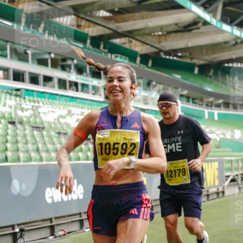 13.09.2026 - 21. swb-Marathon Bremen Michael Burmester http://msf.ph/oto/10447893 13.09.2026 10:30:03 Laufen im Stadion 10162, 10170, 10174, 10183, 10193, 10200, 10218, 10233, 10253, 10267, 10281, 10304, 10334, 10339, 10348, 10359, 10381, 10392, 10421, 10426, 10452, 10467, 10515, 10525, 10537, 10585, 10588, 10641, 10652, 10714, 10734, 10739, 10757, 10761, 10763, 10764, 10765, 10780, 10808, 10825, 10827, 10835, 10837, 10840, 10862, 10863, 10876, 10884, 10886, 10887, 10906, 10910, 10923, 10966, 10984, 11002, 11005, 11007, 11018, 11035, 11038, 11109 meine-sportfotos.de