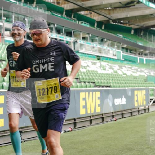 13.09.2026 - 21. swb-Marathon Bremen Michael Burmester http://msf.ph/oto/10447946 13.09.2026 10:30:04 Laufen im Stadion 10162, 10170, 10174, 10183, 10193, 10200, 10218, 10233, 10253, 10267, 10281, 10304, 10334, 10339, 10348, 10359, 10381, 10392, 10421, 10426, 10452, 10467, 10515, 10525, 10537, 10585, 10588, 10641, 10652, 10714, 10734, 10739, 10757, 10761, 10763, 10764, 10765, 10780, 10808, 10825, 10827, 10837, 10840, 10862, 10863, 10876, 10884, 10886, 10887, 10906, 10910, 10923, 10966, 10984, 11002, 11005, 11007, 11018, 11035, 11038, 11109 meine-sportfotos.de