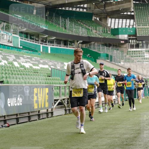 13.09.2026 - 21. swb-Marathon Bremen Michael Burmester http://msf.ph/oto/10447989 13.09.2026 10:30:05 Laufen im Stadion 10162, 10170, 10174, 10183, 10193, 10200, 10218, 10233, 10253, 10267, 10281, 10304, 10334, 10339, 10348, 10359, 10381, 10392, 10421, 10426, 10452, 10467, 10515, 10525, 10537, 10585, 10588, 10641, 10652, 10714, 10734, 10739, 10757, 10761, 10763, 10764, 10765, 10780, 10808, 10825, 10827, 10837, 10840, 10862, 10863, 10876, 10884, 10886, 10887, 10906, 10910, 10923, 10966, 10984, 11002, 11005, 11007, 11018, 11038, 11109 meine-sportfotos.de