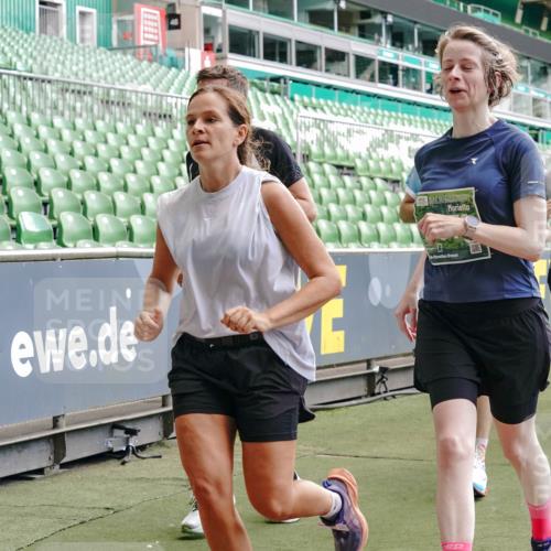 13.09.2026 - 21. swb-Marathon Bremen Michael Burmester http://msf.ph/oto/10448050 13.09.2026 13:08:43 Laufen im Stadion 383, 489, 532, 549, 551, 563, 607, 625, 682, 800, 808, 809, 813, 846, 884, 898, 911, 1025, 1072, 1124, 1150, 1173, 1189, 1210, 1285, 1289, 1322, 1364, 1387, 1395, 1398, 1532, 1559, 1600, 1688, 1831, 1841, 1854, 1880, 1899, 2003, 2041, 2070, 2208, 2215, 2229, 2243, 2283, 2366, 2380, 2405, 2413, 2429, 2441, 2467, 2471, 2492, 2565, 2611, 2635, 2692, 2727, 2731, 2755, 2782, 2802, 2823, 2831, 2841, 2866, 2897, 2930, 2931, 2941, 2949, 3316, 3327, 3437, 3707 meine-sportfotos.de