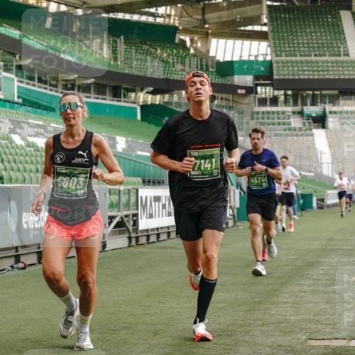 13.09.2026 - 21. swb-Marathon Bremen Michael Burmester http://msf.ph/oto/10448145 13.09.2026 12:47:25 Laufen im Stadion 384, 538, 567, 604, 621, 697, 868, 889, 1034, 1181, 1554, 2021, 2087, 2266, 2297, 2538, 2646, 2809, 2889, 2956, 3118, 3196, 3242, 3284, 3297, 3424, 3466, 3520, 3794, 3910, 4025, 4236, 4239, 4614, 4712, 4729, 4777, 4808, 4992, 5024, 5238, 5283, 5674, 5725, 5803, 5976, 6025, 6053, 6058, 6686, 6708, 6784, 6815, 7102, 7399, 7538, 7803, 7814, 7871, 8060, 8331, 8334, 8611, 8621, 8670, 8701, 8706, 8980, 8981, 8983, 9010, 9061, 9495, 9544, 9689, 9813, 9918, 13034 meine-sportfotos.de