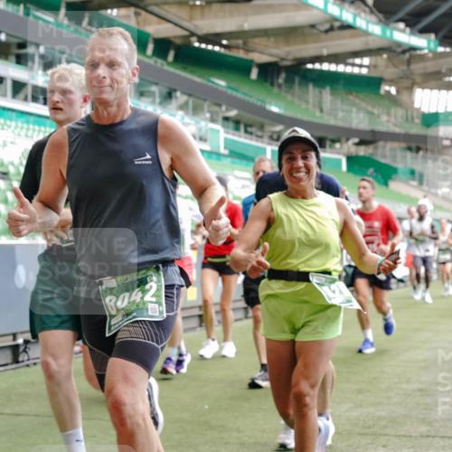 13.09.2026 - 21. swb-Marathon Bremen Michael Burmester http://msf.ph/oto/10448288 13.09.2026 13:08:48 Laufen im Stadion 383, 391, 489, 532, 549, 551, 563, 607, 625, 682, 800, 808, 809, 813, 846, 884, 898, 911, 1025, 1072, 1124, 1150, 1173, 1210, 1285, 1289, 1322, 1364, 1395, 1398, 1532, 1559, 1688, 1831, 1854, 1880, 1899, 2003, 2041, 2208, 2215, 2229, 2243, 2283, 2366, 2380, 2405, 2413, 2429, 2441, 2467, 2471, 2492, 2525, 2565, 2611, 2635, 2692, 2727, 2755, 2782, 2802, 2823, 2831, 2841, 2866, 2897, 2930, 2931, 2941, 2949, 3316, 3327, 3333, 3398, 3437, 3707, 109 meine-sportfotos.de