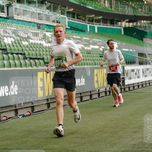 13.09.2026 - 21. swb-Marathon Bremen Michael Burmester http://msf.ph/oto/10448292 13.09.2026 12:47:31 Laufen im Stadion 382, 384, 538, 567, 604, 621, 697, 868, 889, 1034, 1181, 1554, 1872, 1925, 2021, 2087, 2266, 2538, 2646, 2809, 2956, 3118, 3196, 3242, 3284, 3297, 3424, 3466, 3520, 3794, 3910, 4025, 4236, 4239, 4614, 4712, 4729, 4777, 4808, 4992, 5024, 5238, 5283, 5674, 5725, 5803, 5976, 6025, 6053, 6058, 6686, 6708, 6784, 6815, 7102, 7399, 7538, 7803, 7814, 7871, 8060, 8334, 8611, 8621, 8670, 8701, 8706, 8980, 8981, 8983, 9010, 9061, 9544, 9689, 9813, 9918, 13034 meine-sportfotos.de