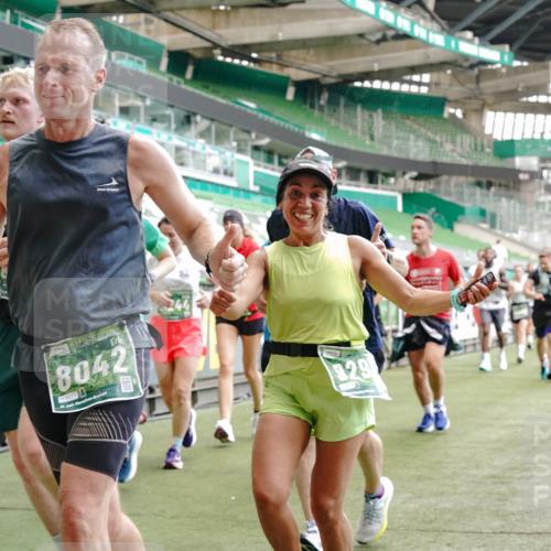 13.09.2026 - 21. swb-Marathon Bremen Michael Burmester http://msf.ph/oto/10448305 13.09.2026 13:08:48 Laufen im Stadion 383, 391, 489, 532, 549, 551, 563, 607, 625, 682, 800, 808, 809, 813, 846, 884, 898, 911, 1025, 1072, 1124, 1150, 1173, 1210, 1285, 1289, 1322, 1364, 1395, 1398, 1532, 1559, 1688, 1831, 1854, 1880, 1899, 2003, 2041, 2208, 2215, 2229, 2243, 2283, 2366, 2380, 2405, 2413, 2429, 2441, 2467, 2471, 2492, 2525, 2565, 2611, 2635, 2692, 2727, 2755, 2782, 2802, 2823, 2831, 2841, 2866, 2897, 2930, 2931, 2941, 2949, 3316, 3327, 3333, 3398, 3437, 3707, 109 meine-sportfotos.de