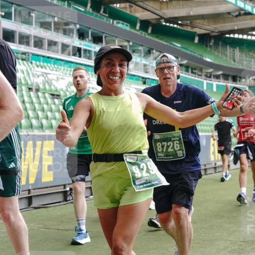 13.09.2026 - 21. swb-Marathon Bremen Michael Burmester http://msf.ph/oto/10448320 13.09.2026 13:08:48 Laufen im Stadion 383, 391, 489, 532, 549, 551, 563, 607, 625, 682, 800, 808, 809, 813, 846, 884, 898, 911, 1025, 1072, 1124, 1150, 1173, 1210, 1285, 1289, 1322, 1364, 1395, 1398, 1532, 1559, 1688, 1831, 1854, 1880, 1899, 2003, 2041, 2208, 2215, 2229, 2243, 2283, 2366, 2380, 2405, 2413, 2429, 2441, 2467, 2471, 2492, 2525, 2565, 2611, 2635, 2692, 2727, 2755, 2782, 2802, 2823, 2831, 2841, 2866, 2897, 2930, 2931, 2941, 2949, 3316, 3327, 3333, 3398, 3437, 3707, 109 meine-sportfotos.de