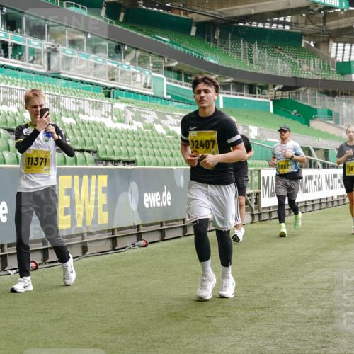 13.09.2026 - 21. swb-Marathon Bremen Michael Burmester http://msf.ph/oto/10448374 13.09.2026 10:30:17 Laufen im Stadion 10141, 10162, 10170, 10174, 10183, 10193, 10200, 10218, 10227, 10233, 10253, 10281, 10304, 10334, 10339, 10348, 10359, 10381, 10392, 10426, 10448, 10452, 10467, 10515, 10537, 10585, 10588, 10641, 10652, 10714, 10734, 10757, 10761, 10763, 10764, 10765, 10780, 10808, 10821, 10822, 10825, 10827, 10837, 10838, 10840, 10862, 10863, 10884, 10886, 10887, 10906, 10966, 10984, 11002, 11007, 11018, 11038, 11109, 11350, 11379 meine-sportfotos.de