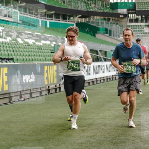 13.09.2026 - 21. swb-Marathon Bremen Michael Burmester http://msf.ph/oto/10448627 13.09.2026 12:47:52 Laufen im Stadion 382, 384, 538, 604, 621, 826, 868, 889, 1349, 1554, 1872, 1925, 2021, 2266, 2538, 2605, 2646, 2809, 2844, 2956, 3110, 3118, 3127, 3196, 3242, 3284, 3297, 3424, 3466, 3520, 3794, 3910, 4025, 4236, 4239, 4614, 4712, 4729, 4777, 4808, 4992, 5024, 5283, 5725, 5803, 5976, 6025, 6053, 6058, 6686, 6708, 6784, 6815, 6951, 7064, 7102, 7399, 7538, 7636, 7803, 7814, 7871, 8060, 8334, 8611, 8621, 8706, 8877, 8973, 8980, 8981, 8983, 9010, 9061, 9429, 9544, 9689, 9813, 9918, 13034 meine-sportfotos.de