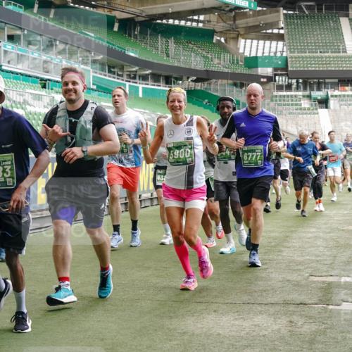 13.09.2026 - 21. swb-Marathon Bremen Michael Burmester http://msf.ph/oto/10448652 13.09.2026 13:08:53 Laufen im Stadion 383, 391, 489, 532, 549, 551, 563, 625, 682, 800, 808, 809, 813, 884, 898, 911, 1025, 1072, 1124, 1150, 1173, 1210, 1285, 1289, 1322, 1364, 1395, 1398, 1532, 1559, 1688, 1831, 1854, 1880, 1899, 2003, 2041, 2208, 2215, 2229, 2243, 2283, 2366, 2380, 2405, 2413, 2429, 2441, 2467, 2471, 2492, 2525, 2565, 2611, 2635, 2692, 2727, 2782, 2802, 2823, 2831, 2841, 2866, 2897, 2930, 2931, 2941, 2949, 3032, 3316, 3327, 3333, 3398, 3437, 3707, 3769, 109 meine-sportfotos.de