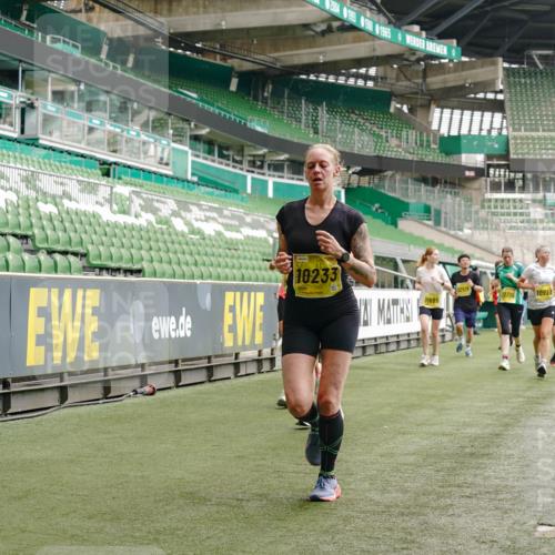 13.09.2026 - 21. swb-Marathon Bremen Michael Burmester http://msf.ph/oto/10448663 13.09.2026 10:30:25 Laufen im Stadion 10141, 10162, 10174, 10183, 10193, 10200, 10218, 10227, 10233, 10253, 10281, 10284, 10304, 10334, 10339, 10348, 10359, 10381, 10392, 10426, 10448, 10452, 10467, 10515, 10537, 10577, 10585, 10588, 10641, 10652, 10684, 10685, 10714, 10734, 10757, 10761, 10763, 10764, 10765, 10780, 10808, 10821, 10822, 10825, 10827, 10837, 10838, 10840, 10862, 10863, 10884, 10886, 10887, 10906, 10966, 10984, 11002, 11038, 11109, 11350, 11379 meine-sportfotos.de