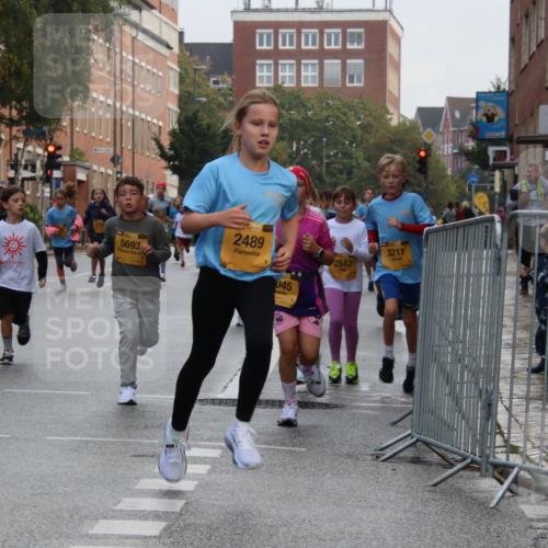 13.09.2026 - Kiel Lauf Markus Tischler http://msf.ph/oto/10448706 13.09.2026 08:54:03 Fleethörn 611, 2754, 5693, 2489, 3211, 2542, 045, 0825 meine-sportfotos.de