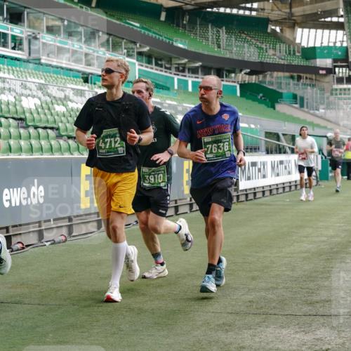 13.09.2026 - 21. swb-Marathon Bremen Michael Burmester http://msf.ph/oto/10448902 13.09.2026 12:48:03 Laufen im Stadion 382, 384, 621, 826, 868, 889, 1349, 1554, 1872, 1925, 2021, 2266, 2538, 2605, 2646, 2844, 2956, 3110, 3118, 3127, 3196, 3242, 3284, 3297, 3424, 3466, 3520, 3794, 3910, 4025, 4236, 4239, 4614, 4712, 4729, 4732, 4777, 4808, 4992, 5725, 5803, 5976, 6025, 6053, 6058, 6686, 6708, 6784, 6815, 6951, 7064, 7102, 7399, 7538, 7636, 7803, 7814, 7871, 7876, 8060, 8334, 8611, 8621, 8706, 8877, 8973, 8980, 8981, 8983, 9010, 9035, 9061, 9429, 9689, 9813, 9918 meine-sportfotos.de