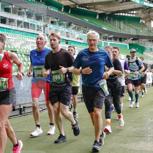 13.09.2026 - 21. swb-Marathon Bremen Michael Burmester http://msf.ph/oto/10448949 13.09.2026 13:08:58 Laufen im Stadion 383, 391, 532, 549, 551, 563, 625, 800, 808, 809, 813, 884, 898, 911, 1025, 1072, 1124, 1150, 1173, 1210, 1285, 1289, 1322, 1364, 1395, 1398, 1532, 1559, 1688, 1831, 1880, 1899, 2003, 2041, 2208, 2215, 2229, 2232, 2243, 2366, 2380, 2405, 2413, 2429, 2441, 2467, 2471, 2492, 2525, 2565, 2594, 2611, 2635, 2692, 2727, 2782, 2802, 2823, 2831, 2841, 2866, 2897, 2930, 2931, 2941, 2949, 3032, 3316, 3327, 3333, 3398, 3437, 3707, 3769, 109 meine-sportfotos.de