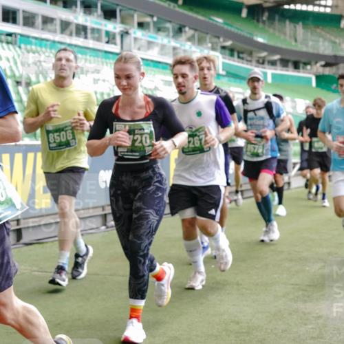 13.09.2026 - 21. swb-Marathon Bremen Michael Burmester http://msf.ph/oto/10449043 13.09.2026 13:08:59 Laufen im Stadion 164, 383, 391, 532, 549, 551, 563, 625, 800, 808, 809, 813, 884, 898, 911, 1025, 1072, 1124, 1150, 1173, 1210, 1285, 1289, 1322, 1364, 1395, 1398, 1532, 1559, 1688, 1831, 1880, 1899, 2003, 2041, 2208, 2215, 2229, 2232, 2243, 2366, 2380, 2405, 2413, 2429, 2441, 2467, 2471, 2492, 2525, 2565, 2594, 2611, 2635, 2692, 2727, 2782, 2802, 2823, 2831, 2841, 2866, 2897, 2930, 2931, 2941, 2949, 3032, 3316, 3327, 3333, 3398, 3437, 3707, 3769, 109 meine-sportfotos.de