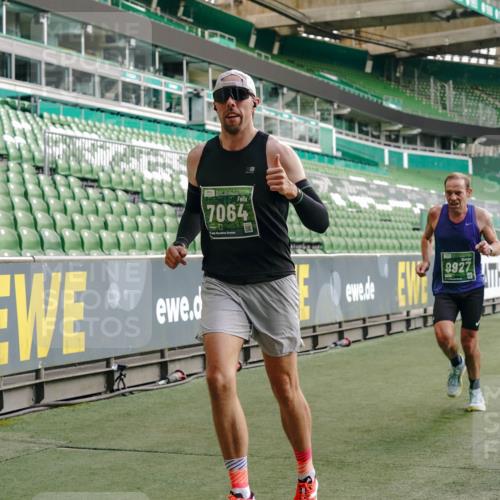 13.09.2026 - 21. swb-Marathon Bremen Michael Burmester http://msf.ph/oto/10449201 13.09.2026 12:48:17 Laufen im Stadion 382, 384, 524, 572, 621, 826, 868, 889, 1349, 1554, 1872, 1925, 2266, 2287, 2538, 2605, 2646, 2844, 2956, 3110, 3118, 3127, 3197, 3242, 3276, 3284, 3297, 3424, 3466, 3520, 3794, 3910, 4025, 4082, 4239, 4614, 4712, 4729, 4732, 4808, 4898, 4992, 5424, 5517, 5725, 5803, 5976, 6025, 6058, 6692, 6708, 6784, 6951, 7064, 7102, 7399, 7538, 7636, 7803, 7814, 7871, 7876, 8060, 8611, 8621, 8706, 8877, 8973, 8980, 8981, 9010, 9035, 9061, 9429, 9689, 9918 meine-sportfotos.de