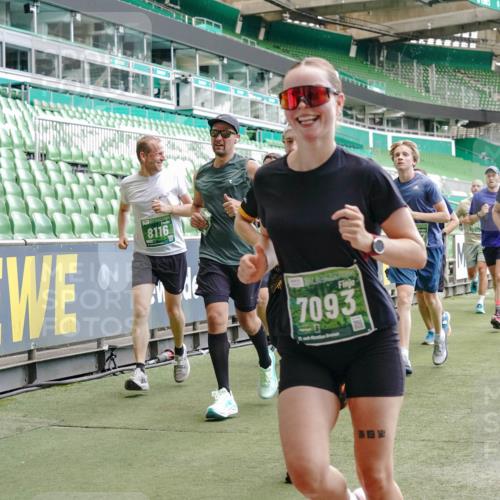 13.09.2026 - 21. swb-Marathon Bremen Michael Burmester http://msf.ph/oto/10449215 13.09.2026 13:09:02 Laufen im Stadion 164, 383, 391, 448, 532, 549, 551, 563, 625, 800, 808, 809, 813, 884, 898, 911, 1025, 1072, 1124, 1150, 1210, 1285, 1289, 1322, 1364, 1395, 1398, 1559, 1688, 1831, 1880, 1899, 2003, 2041, 2208, 2215, 2229, 2232, 2243, 2366, 2380, 2405, 2413, 2429, 2441, 2467, 2471, 2492, 2525, 2565, 2573, 2594, 2611, 2635, 2692, 2727, 2782, 2802, 2823, 2831, 2841, 2866, 2897, 2930, 2931, 2941, 3032, 3316, 3327, 3333, 3398, 3437, 3707, 3769, 109 meine-sportfotos.de