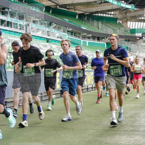 13.09.2026 - 21. swb-Marathon Bremen Michael Burmester http://msf.ph/oto/10449248 13.09.2026 13:09:03 Laufen im Stadion 164, 383, 391, 448, 532, 549, 551, 563, 625, 800, 808, 809, 813, 884, 898, 911, 1025, 1072, 1124, 1150, 1210, 1285, 1289, 1322, 1364, 1395, 1398, 1559, 1688, 1831, 1880, 1899, 2003, 2041, 2208, 2215, 2229, 2232, 2243, 2366, 2380, 2405, 2413, 2429, 2441, 2467, 2471, 2492, 2525, 2565, 2573, 2594, 2611, 2635, 2692, 2727, 2782, 2802, 2823, 2831, 2841, 2866, 2897, 2930, 2931, 2941, 3032, 3316, 3327, 3333, 3398, 3437, 3707, 3769, 109 meine-sportfotos.de