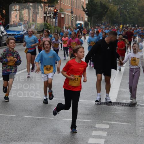 13.09.2026 - Kiel Lauf Markus Tischler http://msf.ph/oto/10449327 13.09.2026 08:57:51 Fleethörn 613, 10292, 39, 6883, 15, 3767, 4481 meine-sportfotos.de
