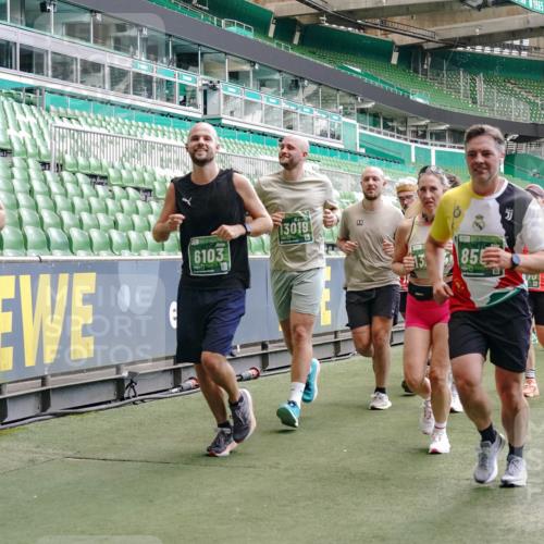 13.09.2026 - 21. swb-Marathon Bremen Michael Burmester http://msf.ph/oto/10449400 13.09.2026 13:09:06 Laufen im Stadion 164, 383, 391, 448, 532, 549, 551, 563, 625, 800, 808, 813, 884, 898, 911, 1025, 1072, 1124, 1150, 1210, 1285, 1289, 1395, 1398, 1559, 1688, 1831, 1880, 1899, 2003, 2041, 2208, 2215, 2229, 2232, 2243, 2366, 2380, 2405, 2413, 2429, 2441, 2467, 2471, 2525, 2565, 2573, 2594, 2611, 2635, 2692, 2717, 2727, 2782, 2802, 2823, 2831, 2841, 2866, 2897, 2930, 2931, 2941, 3032, 3291, 3316, 3327, 3333, 3398, 3437, 3707, 3769, 109 meine-sportfotos.de
