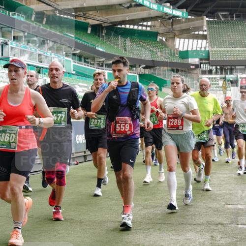 13.09.2026 - 21. swb-Marathon Bremen Michael Burmester http://msf.ph/oto/10449592 13.09.2026 13:09:08 Laufen im Stadion 164, 383, 391, 448, 532, 549, 551, 563, 625, 800, 808, 813, 869, 884, 898, 911, 1025, 1072, 1124, 1150, 1210, 1285, 1289, 1395, 1398, 1559, 1688, 1831, 1880, 1899, 2003, 2041, 2208, 2215, 2229, 2232, 2243, 2366, 2380, 2413, 2429, 2441, 2467, 2471, 2525, 2573, 2594, 2611, 2635, 2692, 2717, 2727, 2782, 2802, 2823, 2831, 2841, 2866, 2897, 2930, 2931, 2941, 3032, 3086, 3291, 3316, 3327, 3333, 3398, 3437, 3707, 3769, 109 meine-sportfotos.de