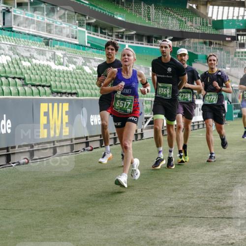 13.09.2026 - 21. swb-Marathon Bremen Michael Burmester http://msf.ph/oto/10450202 13.09.2026 12:49:00 Laufen im Stadion 382, 384, 524, 572, 779, 826, 889, 899, 1349, 1517, 1723, 1748, 1872, 1925, 2287, 2605, 2750, 2844, 2909, 2956, 3043, 3110, 3127, 3197, 3242, 3276, 3330, 3466, 3794, 3910, 3973, 4033, 4082, 4247, 4384, 4712, 4732, 4743, 4852, 4898, 4990, 5424, 5517, 5570, 5585, 5594, 5648, 5803, 6025, 6058, 6692, 6708, 6842, 6951, 7064, 7109, 7399, 7538, 7636, 7803, 7876, 8611, 8621, 8706, 8877, 8973, 8980, 8981, 9010, 9035, 9429 meine-sportfotos.de