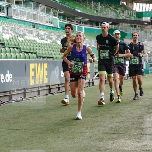 13.09.2026 - 21. swb-Marathon Bremen Michael Burmester http://msf.ph/oto/10450212 13.09.2026 12:49:00 Laufen im Stadion 382, 384, 524, 572, 779, 826, 889, 899, 1349, 1517, 1723, 1748, 1872, 1925, 2287, 2605, 2750, 2844, 2909, 2956, 3043, 3110, 3127, 3197, 3242, 3276, 3330, 3466, 3794, 3910, 3973, 4033, 4082, 4247, 4384, 4712, 4732, 4743, 4852, 4898, 4990, 5424, 5517, 5570, 5585, 5594, 5648, 5803, 6025, 6058, 6692, 6708, 6842, 6951, 7064, 7109, 7399, 7538, 7636, 7803, 7876, 8611, 8621, 8706, 8877, 8973, 8980, 8981, 9010, 9035, 9429 meine-sportfotos.de