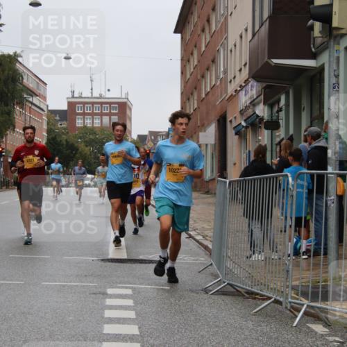 13.09.2026 - Kiel Lauf Markus Tischler http://msf.ph/oto/10450213 13.09.2026 09:37:53 Fleethörn 2221, 1069, 10, 1022 meine-sportfotos.de