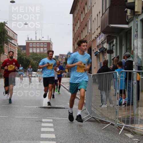 13.09.2026 - Kiel Lauf Markus Tischler http://msf.ph/oto/10450219 13.09.2026 09:37:54 Fleethörn 0690, 10220, 2221 meine-sportfotos.de