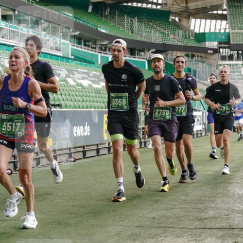 13.09.2026 - 21. swb-Marathon Bremen Michael Burmester http://msf.ph/oto/10450235 13.09.2026 12:49:01 Laufen im Stadion 382, 384, 524, 572, 779, 826, 889, 899, 1349, 1517, 1723, 1748, 1872, 1925, 2287, 2605, 2750, 2844, 2909, 2956, 3043, 3110, 3127, 3197, 3242, 3276, 3330, 3466, 3794, 3910, 3973, 4033, 4082, 4247, 4384, 4712, 4732, 4743, 4852, 4898, 4990, 5424, 5517, 5570, 5585, 5594, 5648, 5803, 6025, 6058, 6692, 6708, 6842, 6951, 7064, 7109, 7115, 7399, 7538, 7636, 7803, 7876, 8611, 8621, 8706, 8877, 8973, 8980, 8981, 9010, 9035, 9429 meine-sportfotos.de