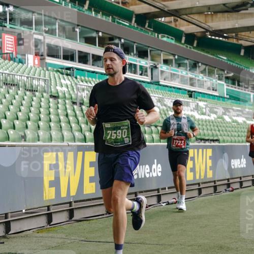 13.09.2026 - 21. swb-Marathon Bremen Michael Burmester http://msf.ph/oto/10450346 13.09.2026 12:49:05 Laufen im Stadion 382, 384, 524, 572, 670, 779, 826, 889, 899, 1349, 1517, 1605, 1723, 1748, 1872, 1925, 2287, 2288, 2605, 2750, 2844, 2909, 2956, 3043, 3110, 3127, 3197, 3242, 3276, 3330, 3466, 3625, 3910, 3973, 4033, 4082, 4247, 4384, 4712, 4732, 4743, 4852, 4898, 4990, 5424, 5517, 5570, 5585, 5594, 5648, 6025, 6058, 6692, 6842, 6906, 6951, 7064, 7109, 7115, 7399, 7636, 7803, 7876, 8611, 8706, 8877, 8973, 8980, 8981, 9010, 9035, 9429 meine-sportfotos.de