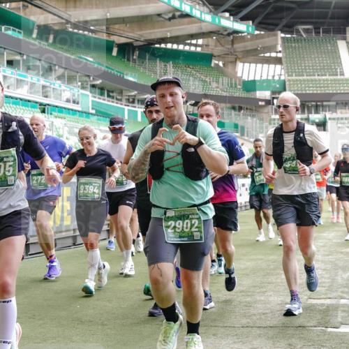 13.09.2026 - 21. swb-Marathon Bremen Michael Burmester http://msf.ph/oto/10450527 13.09.2026 13:09:24 Laufen im Stadion 164, 383, 391, 448, 532, 549, 551, 563, 625, 813, 869, 884, 898, 1025, 1072, 1124, 1150, 1180, 1285, 1289, 1398, 1559, 1688, 1867, 1880, 1899, 2041, 2208, 2215, 2229, 2232, 2243, 2366, 2380, 2413, 2429, 2441, 2467, 2471, 2525, 2530, 2553, 2573, 2594, 2611, 2635, 2692, 2714, 2717, 2727, 2782, 2785, 2823, 2841, 2897, 2920, 2930, 2931, 2941, 3032, 3063, 3086, 3291, 3316, 3327, 3333, 3398, 3437, 3707, 3769, 109 meine-sportfotos.de