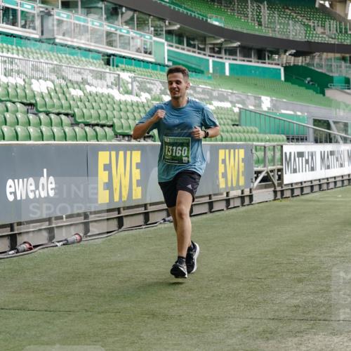 13.09.2026 - 21. swb-Marathon Bremen Michael Burmester http://msf.ph/oto/10450540 13.09.2026 12:49:14 Laufen im Stadion 382, 384, 524, 572, 663, 670, 779, 826, 889, 899, 1349, 1517, 1605, 1723, 1748, 1872, 1925, 2052, 2287, 2288, 2347, 2605, 2750, 2844, 2909, 3043, 3110, 3127, 3197, 3276, 3330, 3466, 3625, 3910, 3973, 4033, 4082, 4247, 4384, 4712, 4732, 4743, 4852, 4898, 4990, 5111, 5377, 5383, 5424, 5517, 5570, 5585, 5594, 5648, 6025, 6058, 6652, 6692, 6842, 6906, 6951, 7064, 7109, 7115, 7399, 7636, 7803, 7876, 8706, 8877, 8973, 8981, 9010, 9035, 9429 meine-sportfotos.de