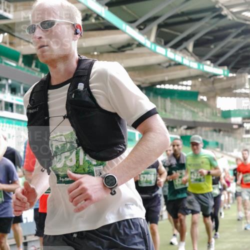13.09.2026 - 21. swb-Marathon Bremen Michael Burmester http://msf.ph/oto/10450631 13.09.2026 13:09:26 Laufen im Stadion 164, 383, 391, 448, 532, 549, 551, 563, 625, 813, 869, 884, 898, 1025, 1072, 1124, 1150, 1180, 1285, 1289, 1398, 1559, 1688, 1867, 1880, 1899, 2041, 2208, 2215, 2229, 2232, 2243, 2268, 2366, 2380, 2413, 2429, 2441, 2467, 2471, 2525, 2530, 2553, 2573, 2594, 2635, 2692, 2714, 2717, 2727, 2782, 2785, 2823, 2841, 2897, 2920, 2930, 2931, 2941, 3032, 3063, 3086, 3291, 3316, 3327, 3333, 3398, 3437, 3707, 3769, 109 meine-sportfotos.de
