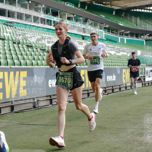 13.09.2026 - 21. swb-Marathon Bremen Michael Burmester http://msf.ph/oto/10450673 13.09.2026 12:49:20 Laufen im Stadion 382, 469, 524, 572, 663, 670, 779, 826, 889, 899, 1349, 1517, 1605, 1723, 1748, 1872, 1925, 2052, 2287, 2288, 2347, 2605, 2750, 2844, 2909, 3043, 3110, 3127, 3197, 3276, 3330, 3466, 3625, 3910, 3973, 4033, 4082, 4247, 4384, 4712, 4732, 4743, 4852, 4898, 4990, 5111, 5377, 5383, 5424, 5517, 5570, 5585, 5594, 5648, 6025, 6058, 6652, 6692, 6842, 6906, 6951, 7064, 7109, 7115, 7121, 7399, 7636, 7803, 7876, 8706, 8877, 8973, 8981, 9010, 9035, 9429 meine-sportfotos.de