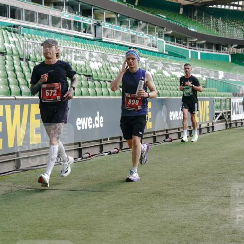 13.09.2026 - 21. swb-Marathon Bremen Michael Burmester http://msf.ph/oto/10450793 13.09.2026 12:49:23 Laufen im Stadion 382, 469, 524, 572, 663, 670, 779, 826, 889, 899, 1349, 1517, 1605, 1723, 1748, 1872, 1925, 2052, 2287, 2288, 2347, 2605, 2750, 2844, 2909, 3043, 3110, 3127, 3197, 3276, 3330, 3625, 3910, 3973, 4033, 4082, 4247, 4384, 4712, 4732, 4743, 4852, 4898, 4990, 5111, 5377, 5383, 5424, 5517, 5570, 5585, 5594, 5648, 6058, 6652, 6692, 6842, 6906, 6951, 7064, 7109, 7115, 7121, 7399, 7636, 7803, 7876, 8706, 8877, 8973, 8981, 9010, 9035, 9429 meine-sportfotos.de