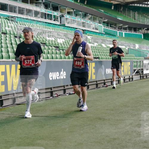 13.09.2026 - 21. swb-Marathon Bremen Michael Burmester http://msf.ph/oto/10450798 13.09.2026 12:49:23 Laufen im Stadion 382, 469, 524, 572, 663, 670, 779, 826, 889, 899, 1349, 1517, 1605, 1723, 1748, 1872, 1925, 2052, 2287, 2288, 2347, 2605, 2750, 2844, 2909, 3043, 3110, 3127, 3197, 3276, 3330, 3625, 3910, 3973, 4033, 4082, 4247, 4384, 4712, 4732, 4743, 4852, 4898, 4990, 5111, 5377, 5383, 5424, 5517, 5570, 5585, 5594, 5648, 6058, 6652, 6692, 6842, 6906, 6951, 7064, 7109, 7115, 7121, 7399, 7636, 7803, 7876, 8706, 8877, 8973, 8981, 9010, 9035, 9429 meine-sportfotos.de
